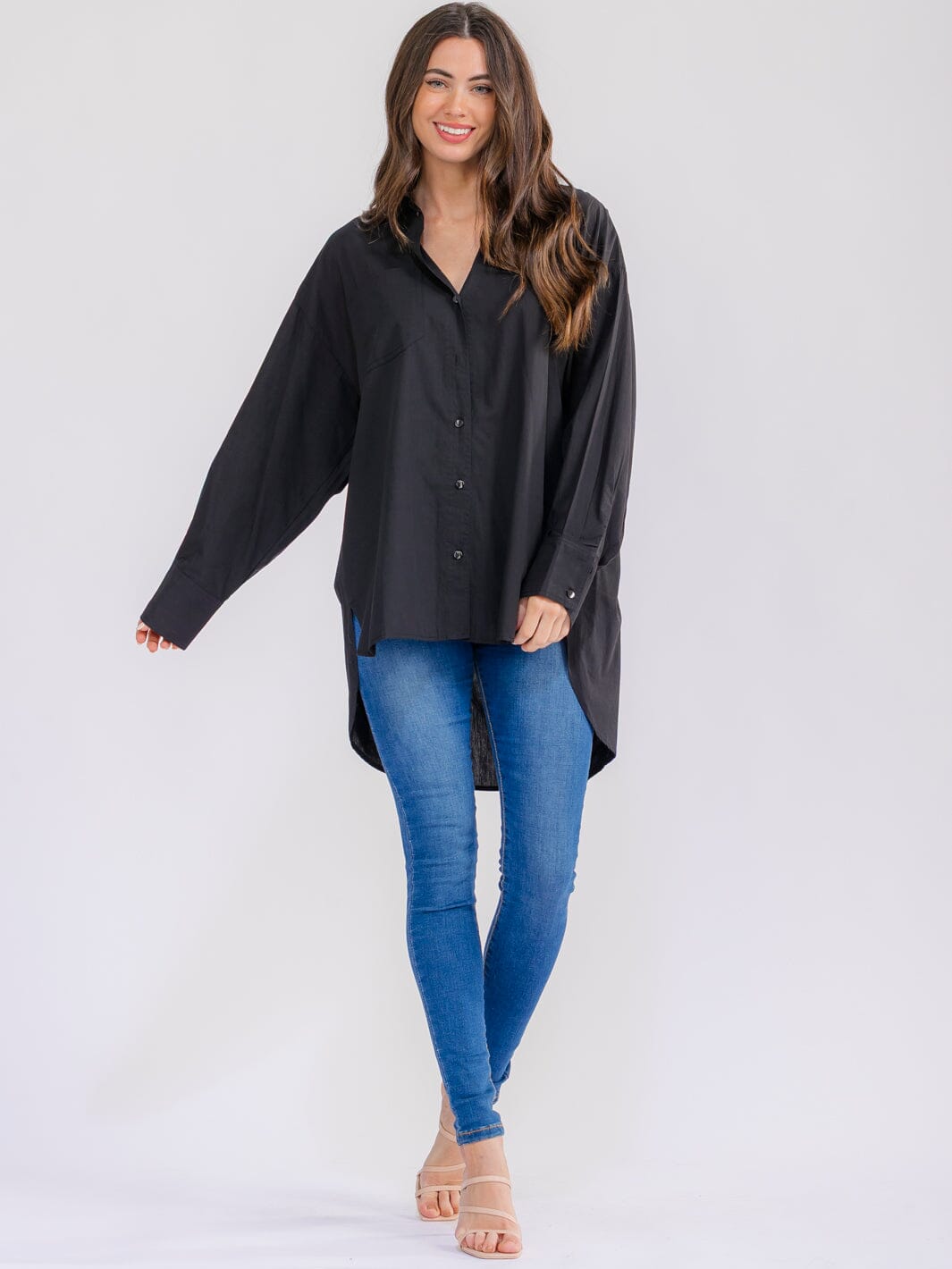 WOMEN'S LONG SLEEVE BUTTON UP HIGH-LOW OVERSIZED SHIRT