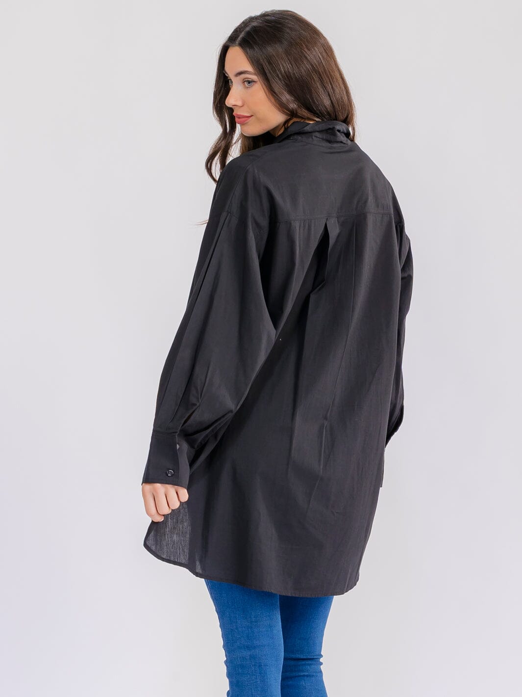 WOMEN'S LONG SLEEVE BUTTON UP HIGH-LOW OVERSIZED SHIRT