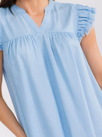 WOMEN'S RUFFLE SLEEVE V-NECK CHAMBRAY BLOUSE