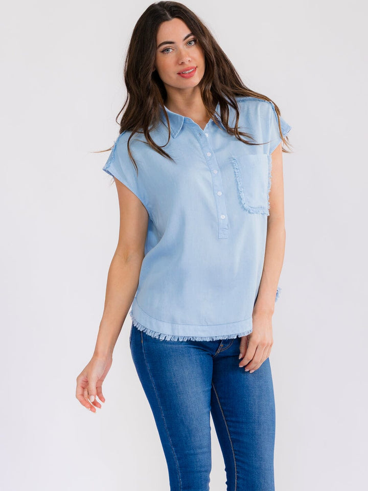 WOMEN'S SHORT SLEEVE BUTTON UP FRONT POCKET CHAMBRAY BLOUSE