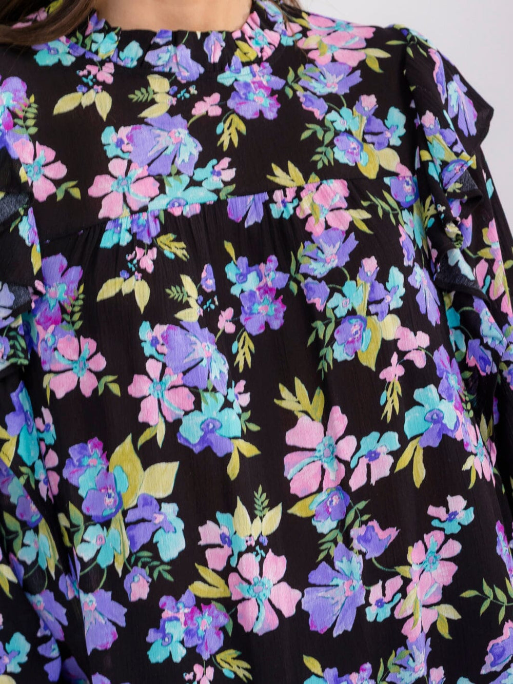 WOMEN'S LONG SLEEVE RUFFLE FLORAL BLOUSE