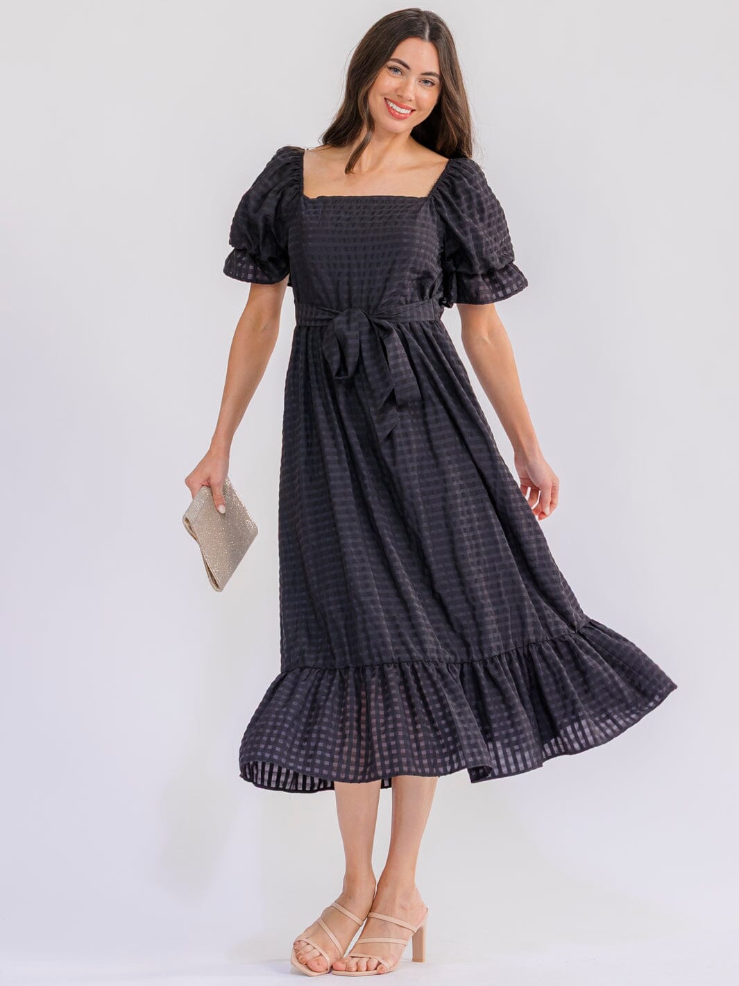 WOMEN'S SHORT PUFF SLEEVE SQUARE NECK FRONT POCKETS TIERED MAXI DRESS