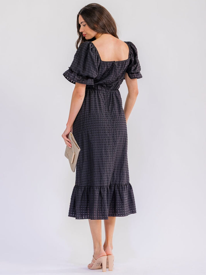 WOMEN'S SHORT PUFF SLEEVE SQUARE NECK FRONT POCKETS TIERED MAXI DRESS