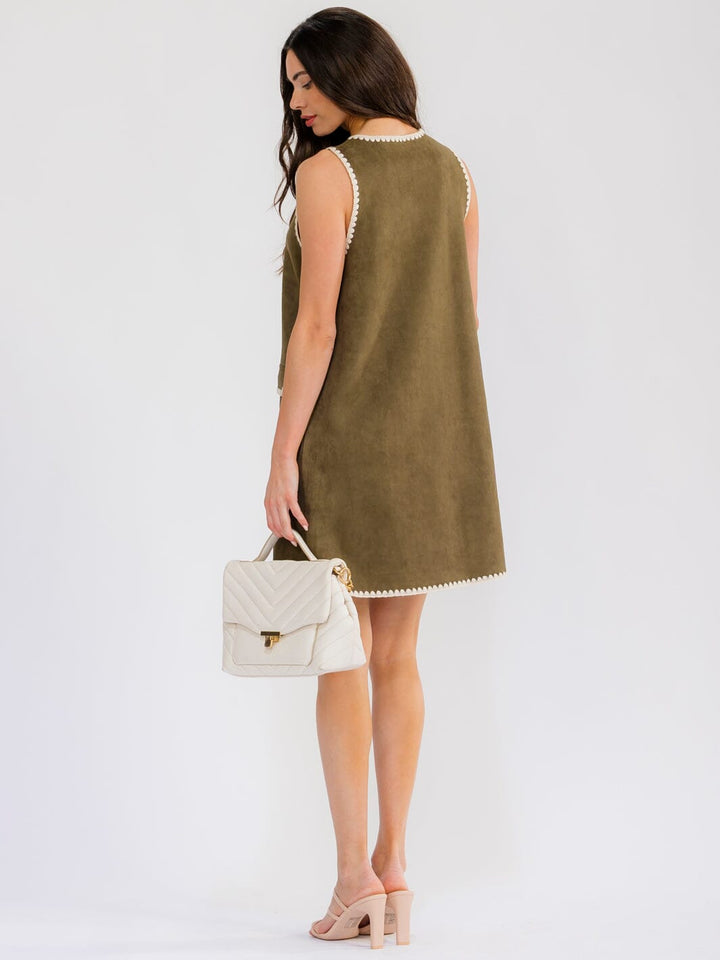 WOMEN'S SLEEVELESS TRIM DETAILED FRONT POCKETS MINI DRESS