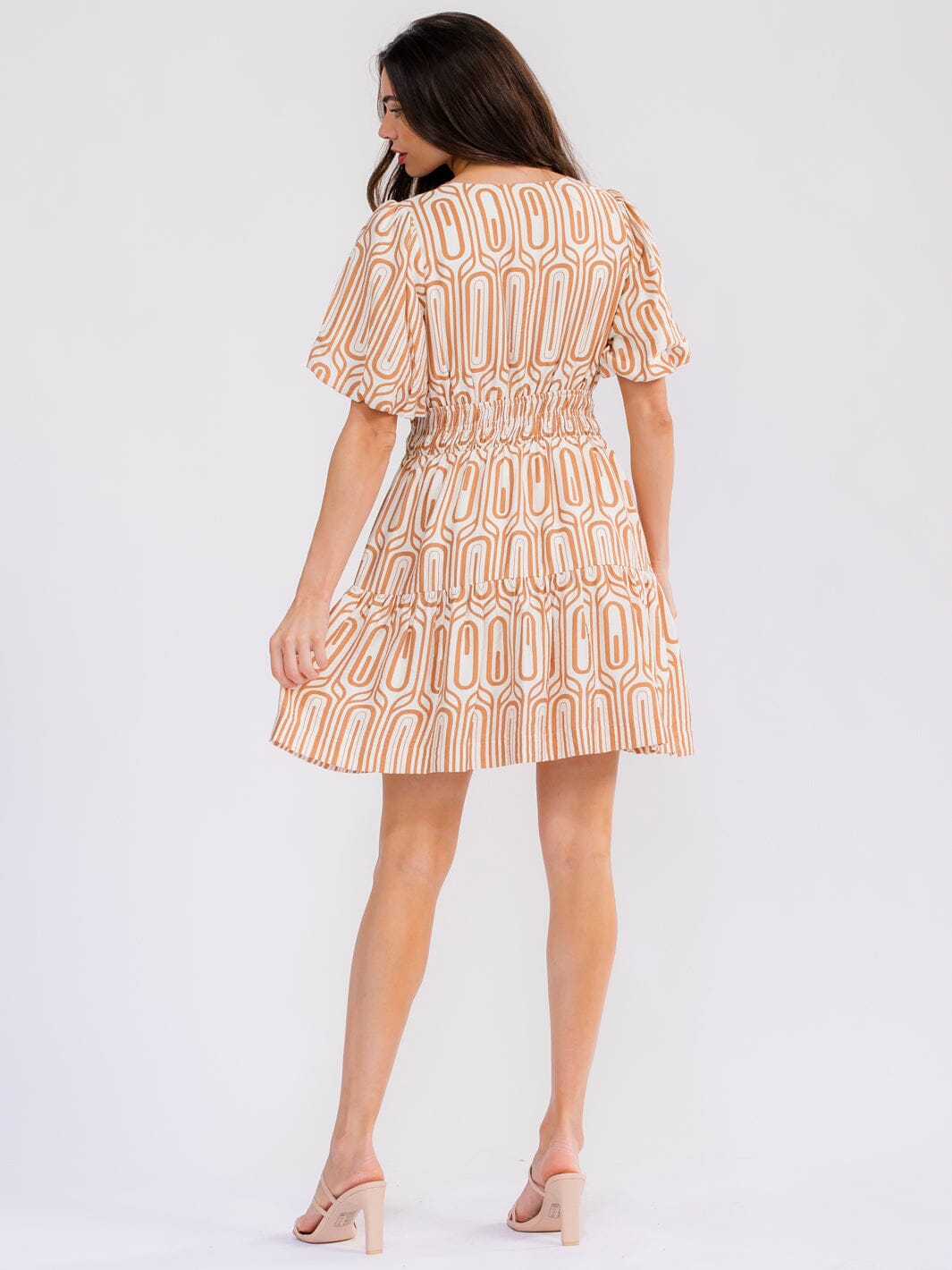 WOMEN'S SHORT SLEEVE V-NECK ELASTIC WAIST FRONT POCKETS MINI DRESS
