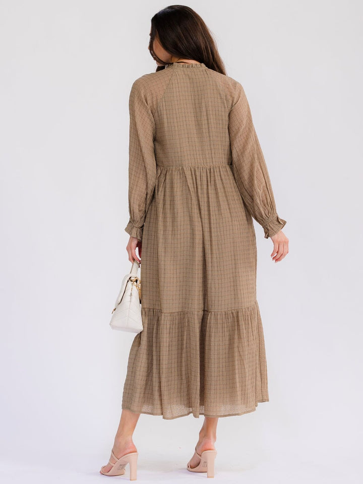 WOMEN'S LONG SLEEVE V-NECK TIERED MAXI DRESS