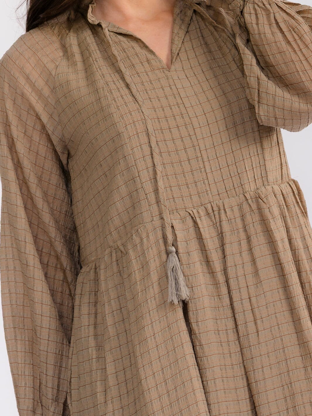 WOMEN'S LONG SLEEVE V-NECK TIERED MAXI DRESS