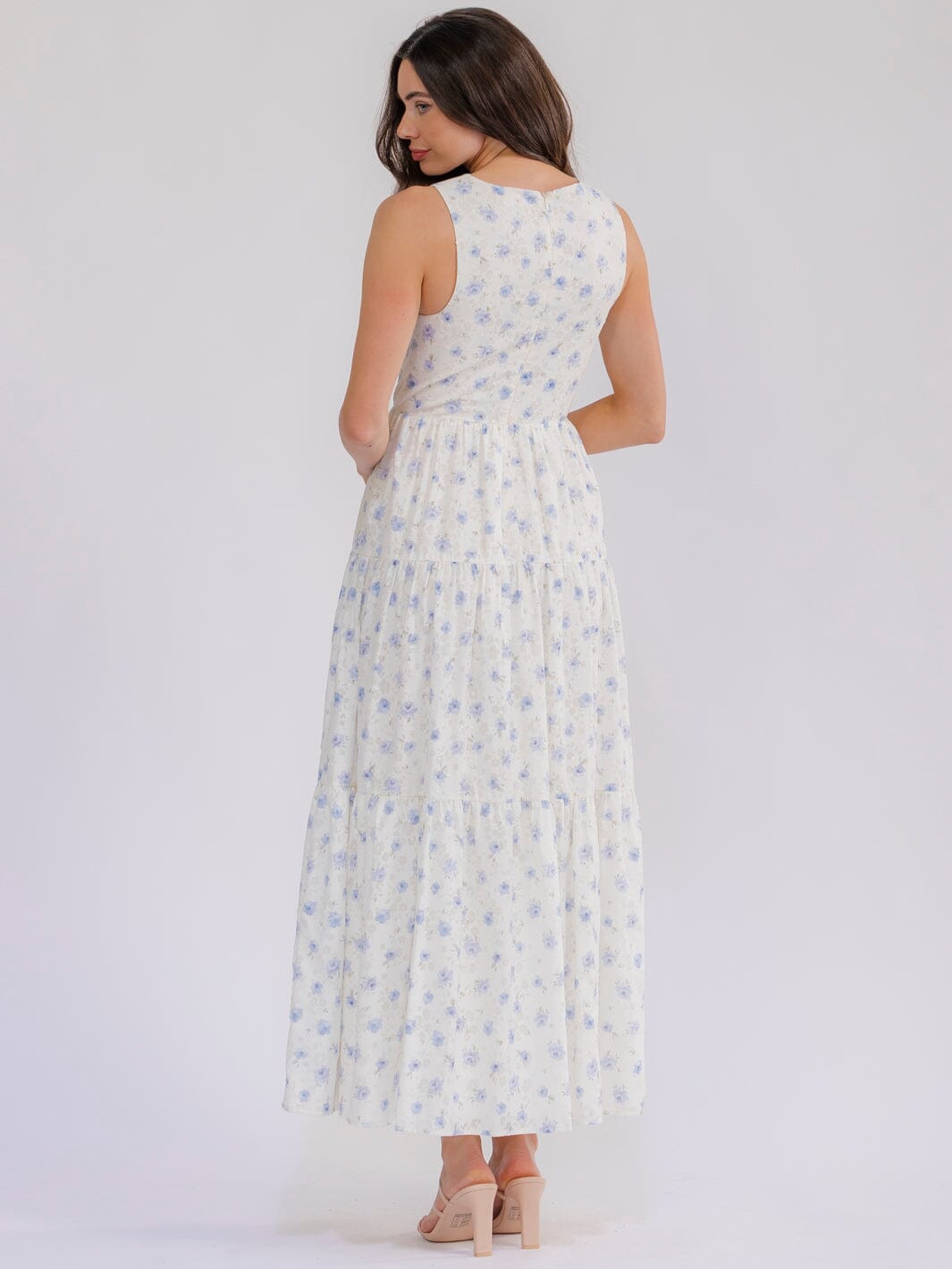 WOMEN'S SLEEVELESS SWISS FLORAL MAXI DRESS