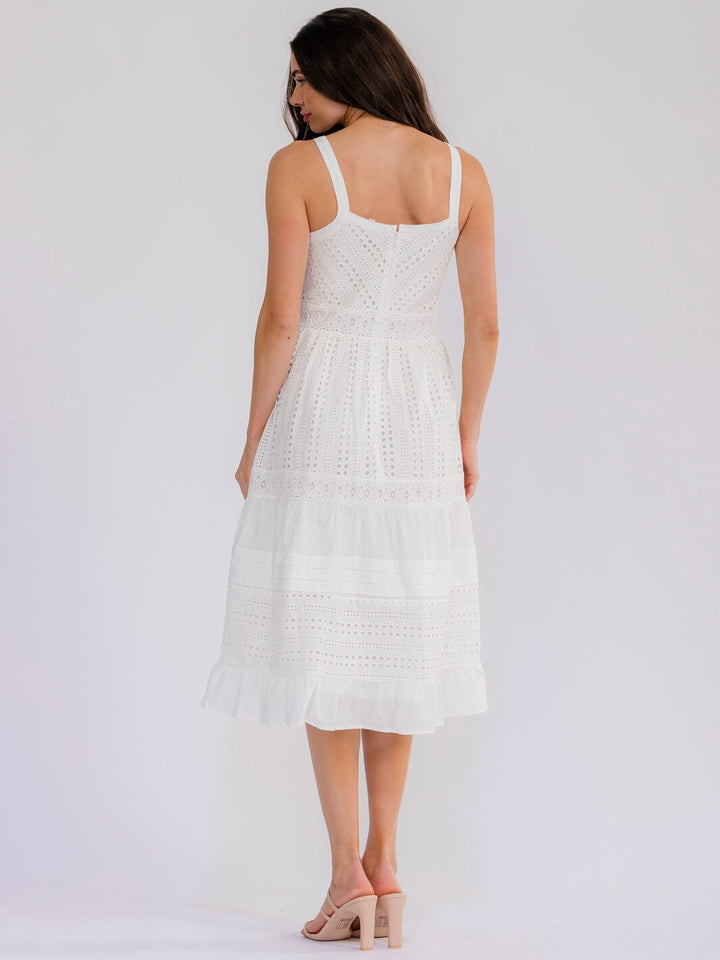 WOMEN'S SLEEVELESS TIERED EYELET MIDI DRESS