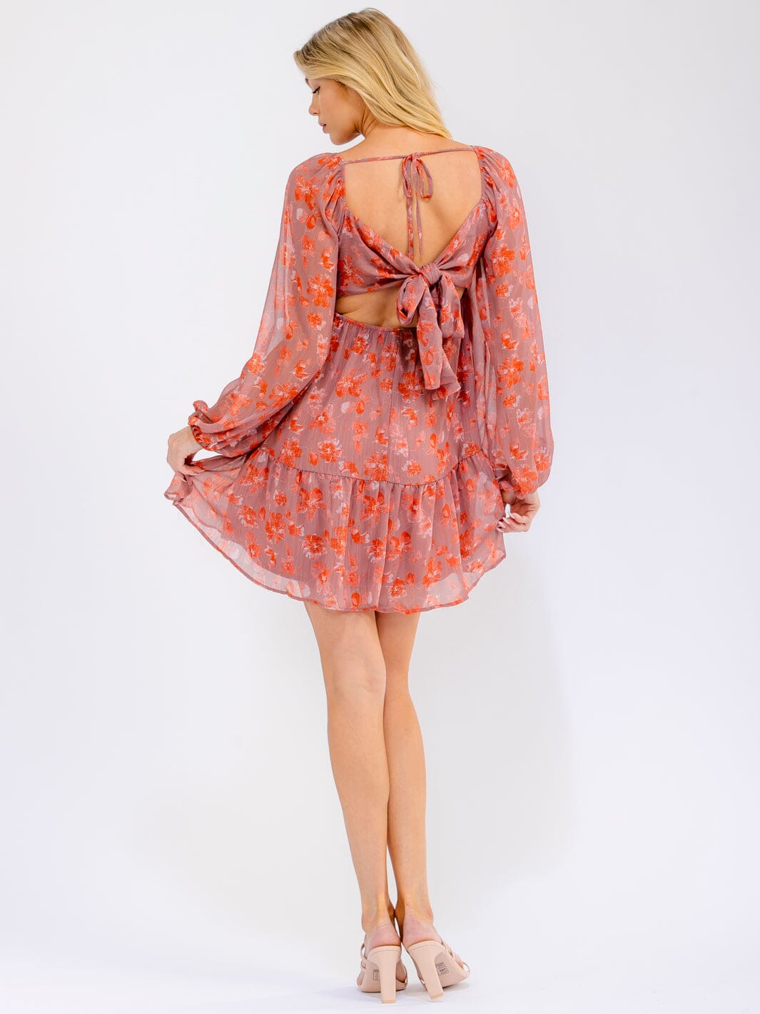 WOMEN'S LONG SLEEVE OPEN BACK TIERED FLORAL MINI DRESS