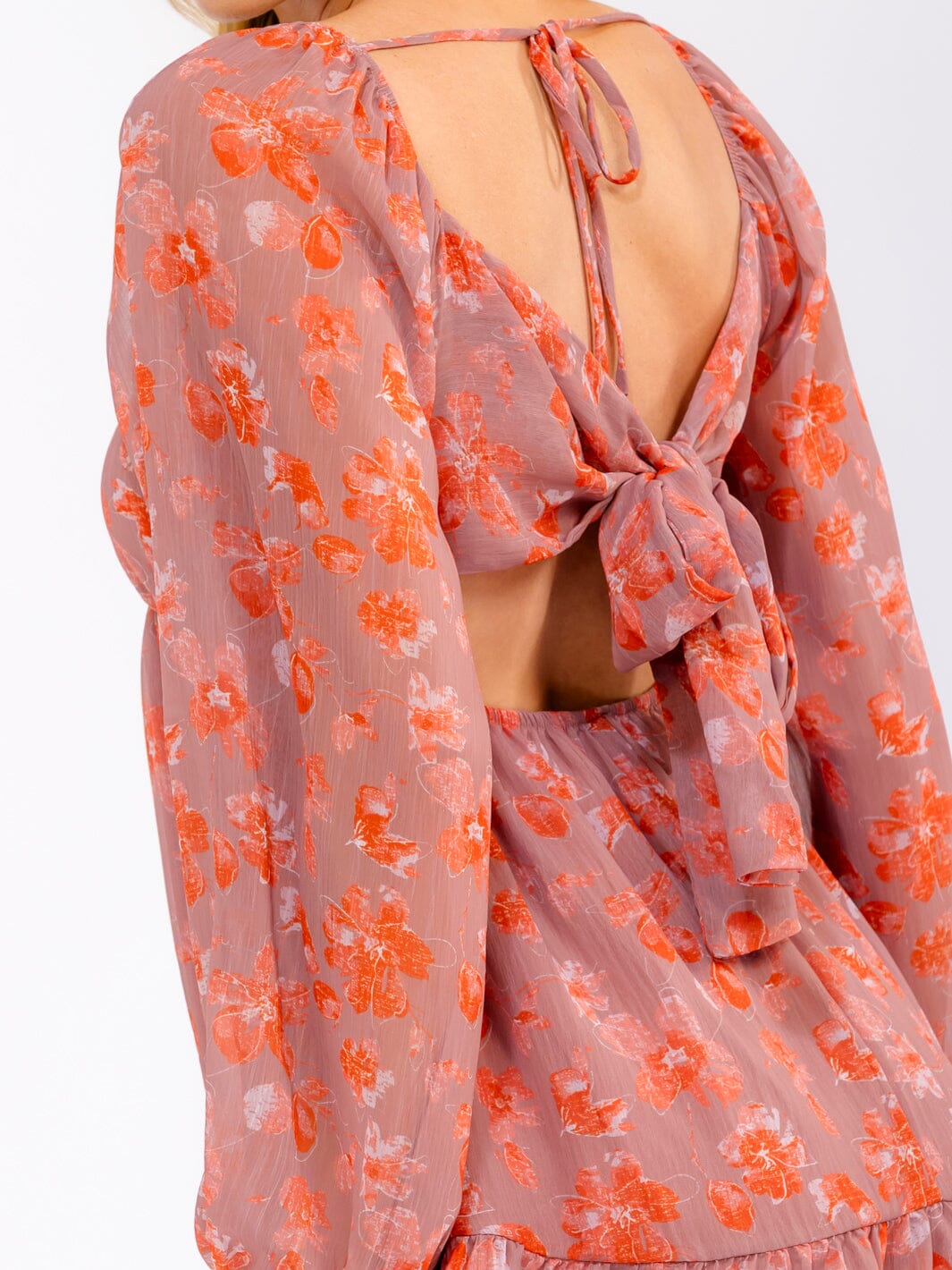 WOMEN'S LONG SLEEVE OPEN BACK TIERED FLORAL MINI DRESS