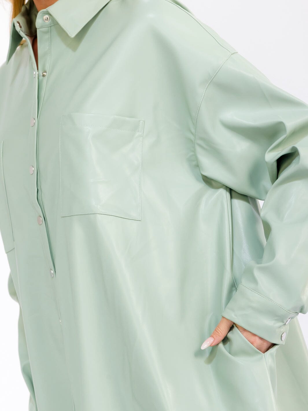WOMEN'S LONG SLEEVE BUTTON UP FRONT POCKETS PU PLEATHER MINI DRESS