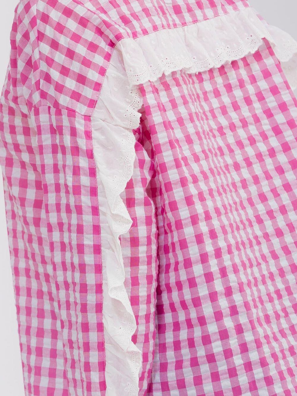 WOMEN'S LONG SLEEVE BUTTON UP RUFFLE TRIM PLAID TOP