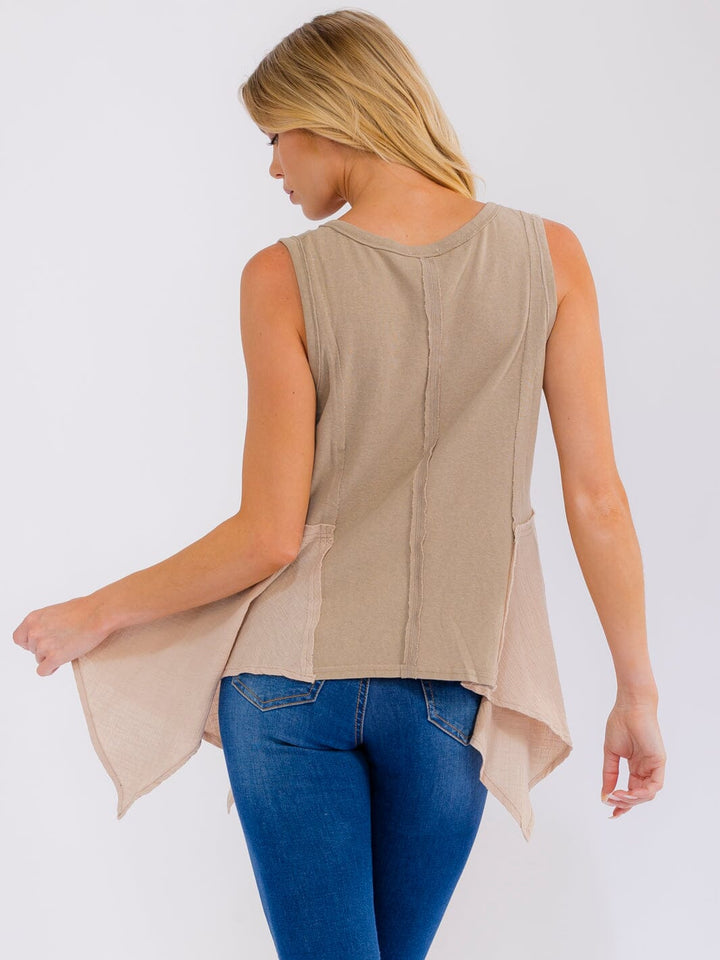 WOMEN'S SLEEVELESS V-NECK HIGH LOW TANK TOP