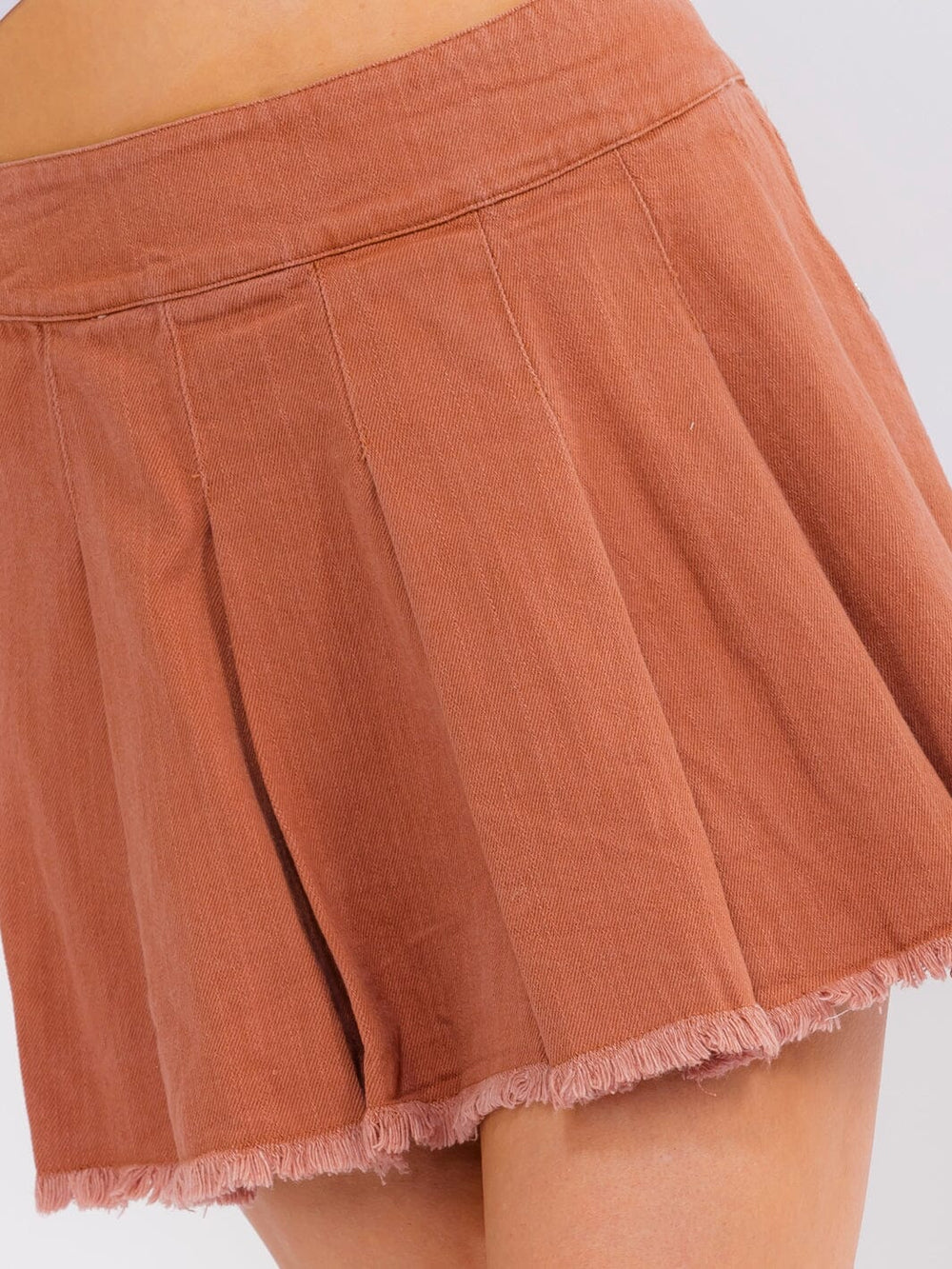 WOMEN'S ZIP UP PLEATED DENIM MINI SKIRT