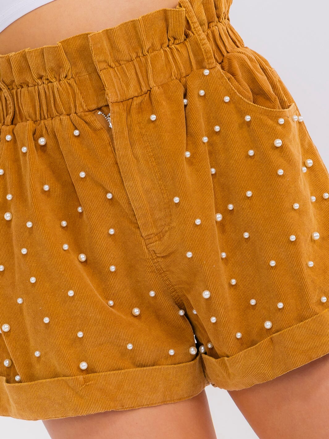 WOMEN'S ELASTIC WAIST BUTTON CLOSURE POCKETS CORDUROY PEARL MINI SHORTS