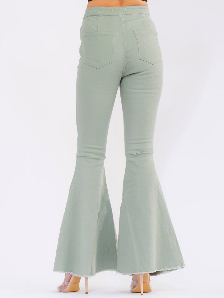 WOMEN'S BUTTON CLOSURE POCKETS BELL LEG STRETCH DENIM PANTS