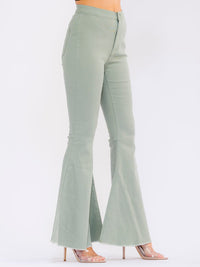 WOMEN'S BUTTON CLOSURE POCKETS BELL LEG STRETCH DENIM PANTS