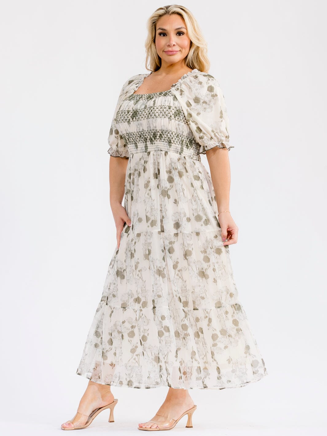 PLUS SIZE SHORT SLEEVE SQUARE NECK SMOCK FRONT POCKETS FLORAL MAXI DRESS