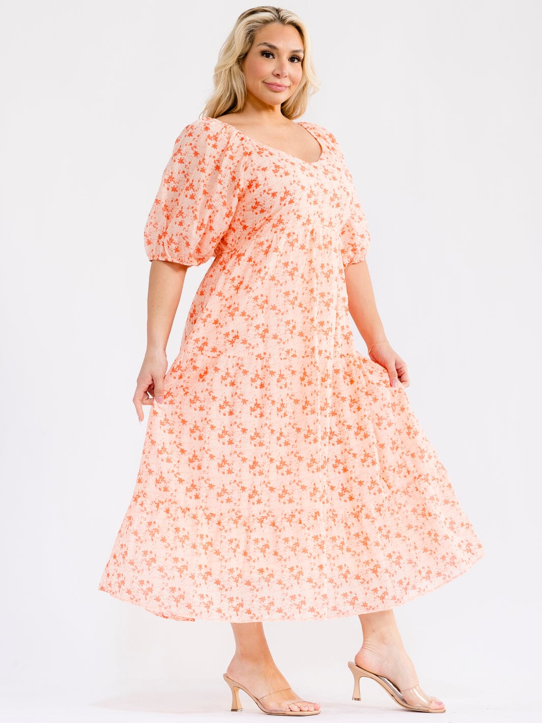 PLUS SIZE SHORT SLEEVE V-NECK FRONT POCKETS FLORAL MAXI DRESS