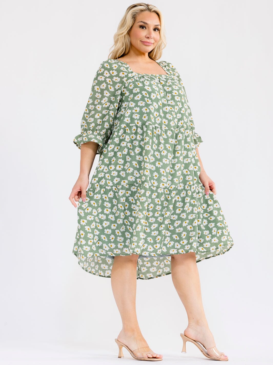 PLUS SIZE 3/4 SLEEVE SQUARE NECK FRONT POCKETS FLORAL MIDI DRESS
