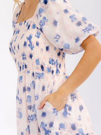 WOMEN'S SHORT PUFF SLEEVE SQUARE NECK FRONT POCKETS TIERED FLORAL MAXI DRESS