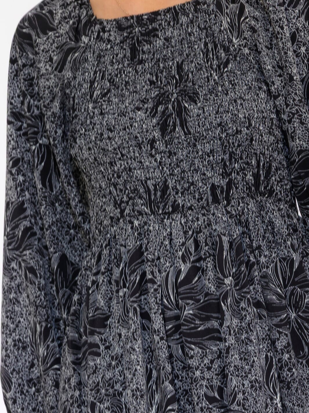 WOMEN'S LONG SLEEVE SMOCK FRONT POCKETS FLORAL TIERED MAXI DRESS
