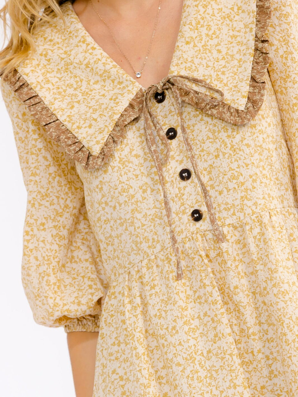 WOMEN'S 3/4 SLEEVE V-NECK BUTTON UP FRONT POCKETS FLORAL MINI DRESS