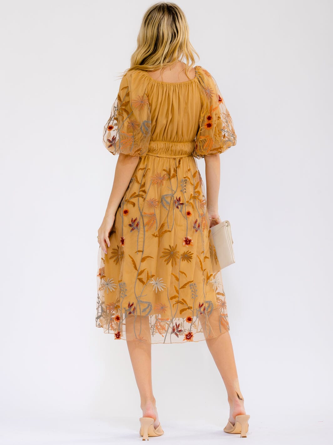 WOMEN'S SHORT SLEEVE SQUARE NECK ELASTIC WAIST EMBROIDERY FLORAL MIDI DRESS