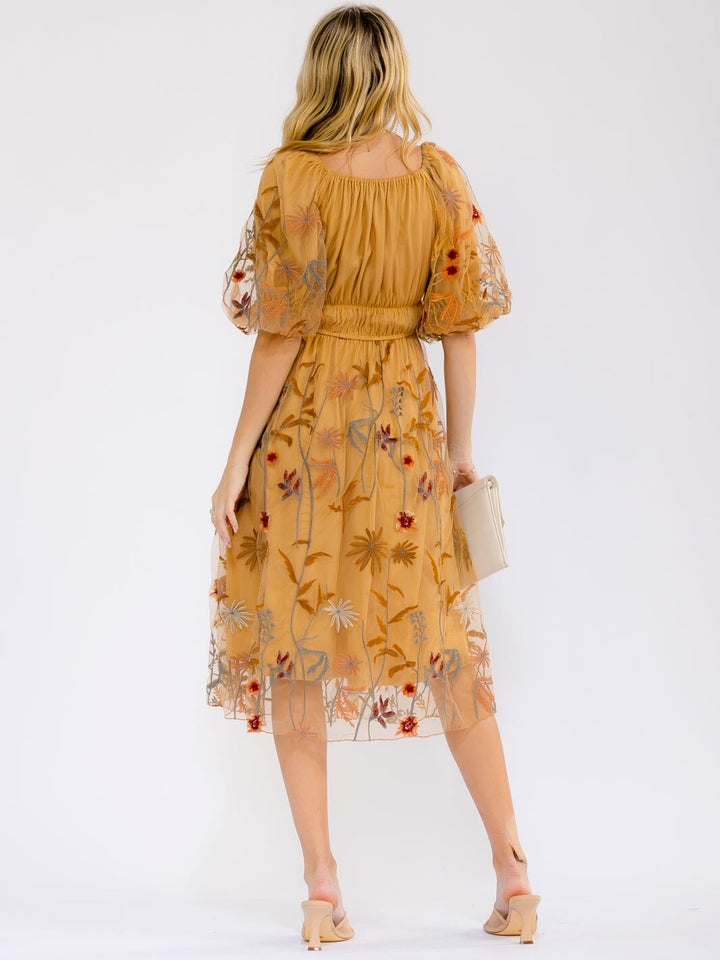 WOMEN'S SHORT SLEEVE SQUARE NECK ELASTIC WAIST EMBROIDERY FLORAL MIDI DRESS