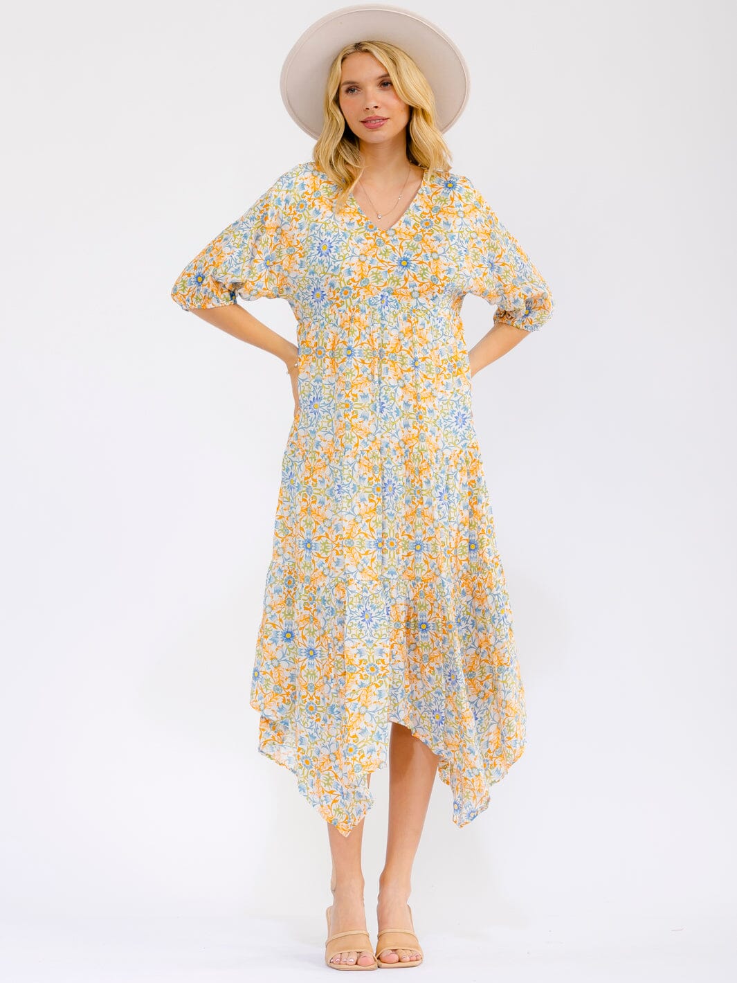 WOMEN'S SHORT SLEEVE V-NECK FRONT POCKETS TIERED FLORAL MAXI DRESS