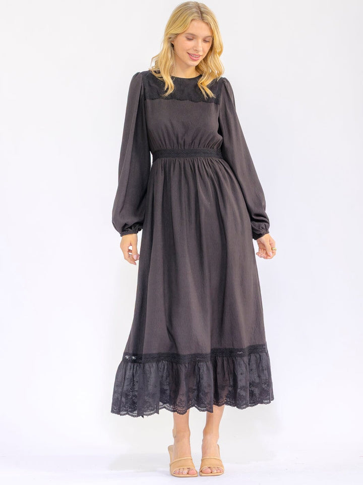 WOMEN'S LONG SLEEVE ELASTIC WAIST FRONT POCKETS EYELET DETAILED MAXI DRESS