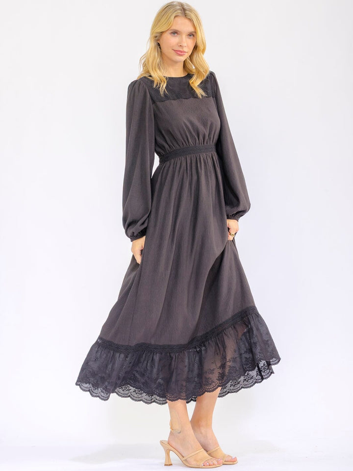 WOMEN'S LONG SLEEVE ELASTIC WAIST FRONT POCKETS EYELET DETAILED MAXI DRESS