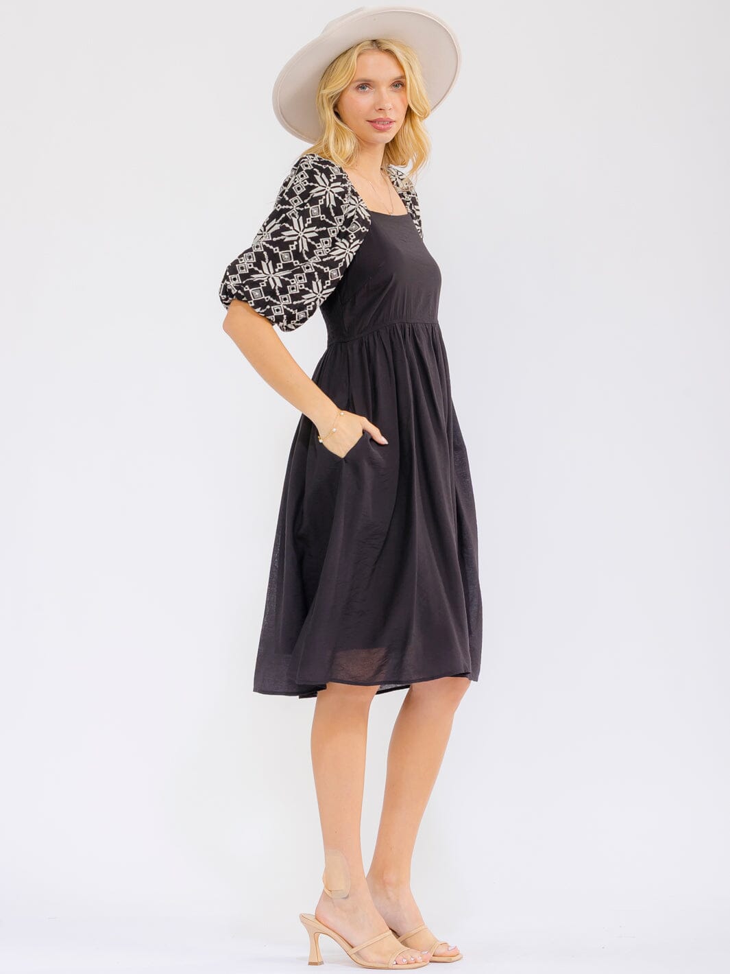 WOMEN'S SHORT PUFF SLEEVE SQUARE NECK FRONT POCKETS SMOCK STITCHED MINI DRESS