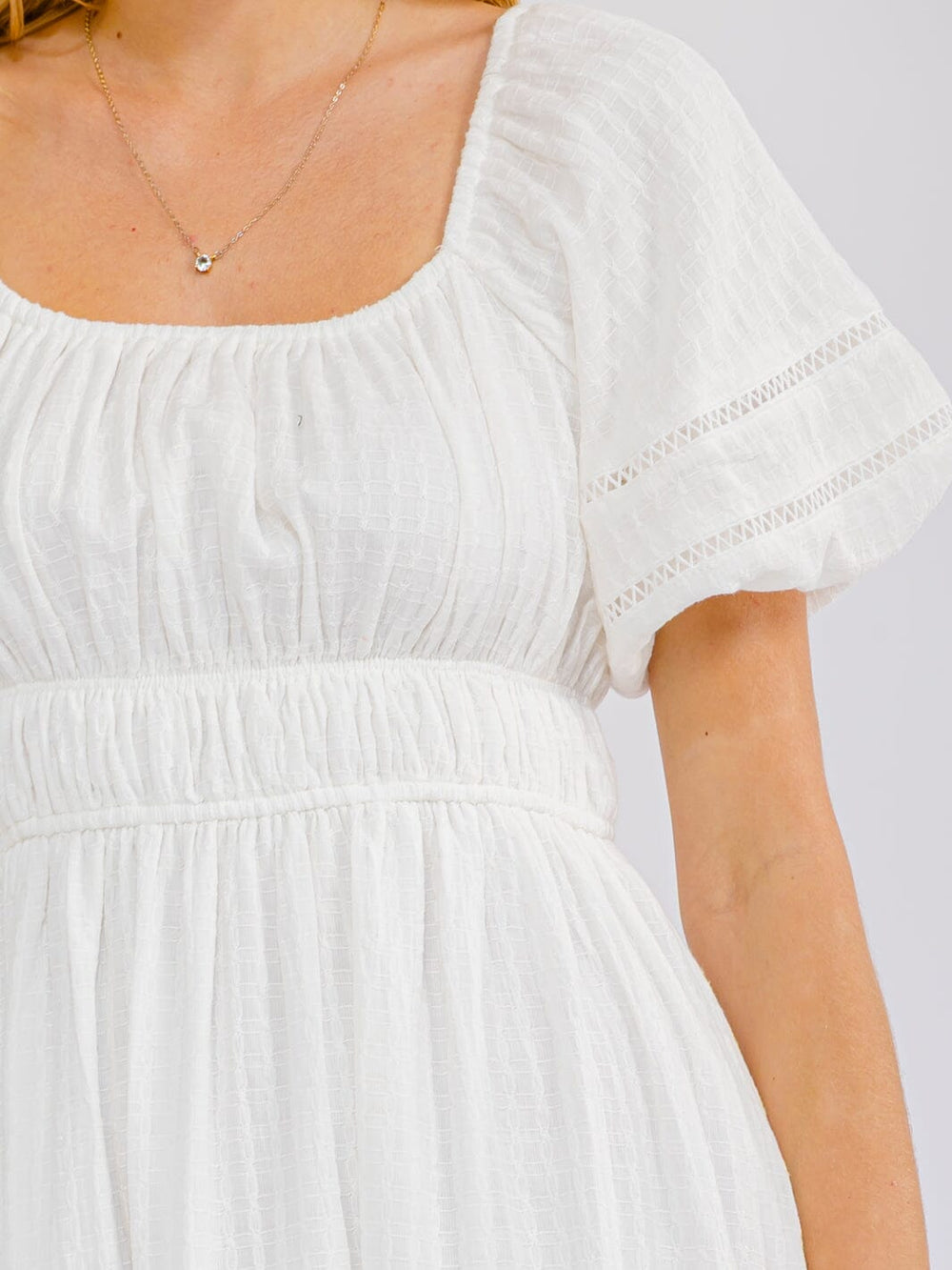 WOMEN'S SHORT PUFF SLEEVE ELASTIC WAIST FRONT POCKETS MINI DRESS