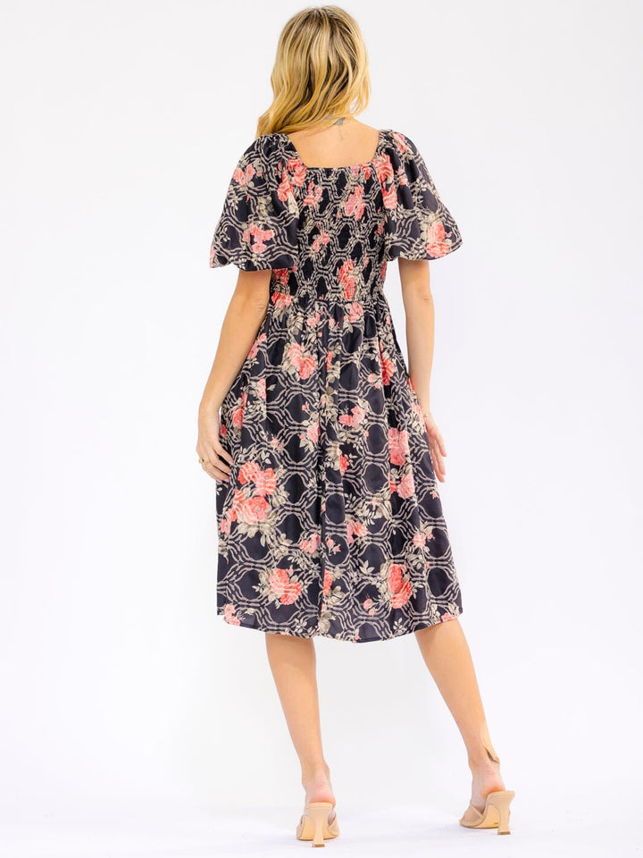WOMEN'S SHORT PUFF SLEEVE SQUARE NECK POCKETS SMOCK STITCHED FLORAL MIDI DRESS