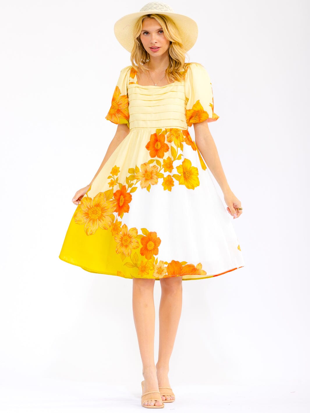 WOMEN'S SHORT SLEEVE SQUARE NECK SMOCK FRONT POCKETS FLORAL MINI DRESS