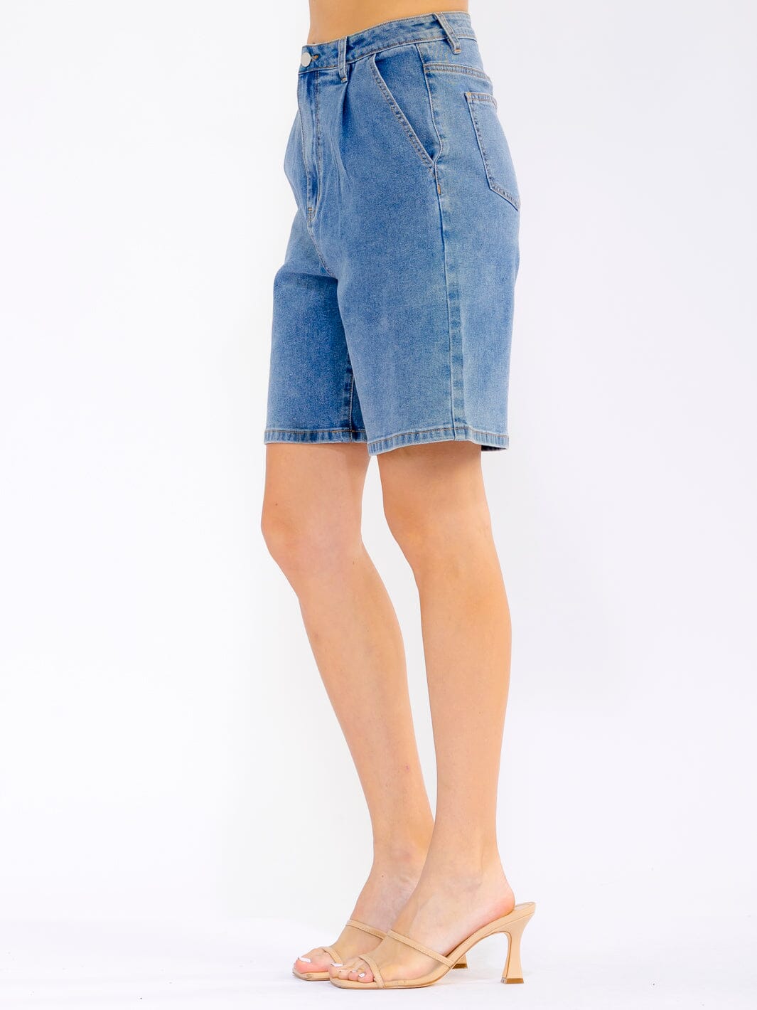 WOMEN'S BUTTON CLOSURE POCKETS STRETCH DENIM SHORTS