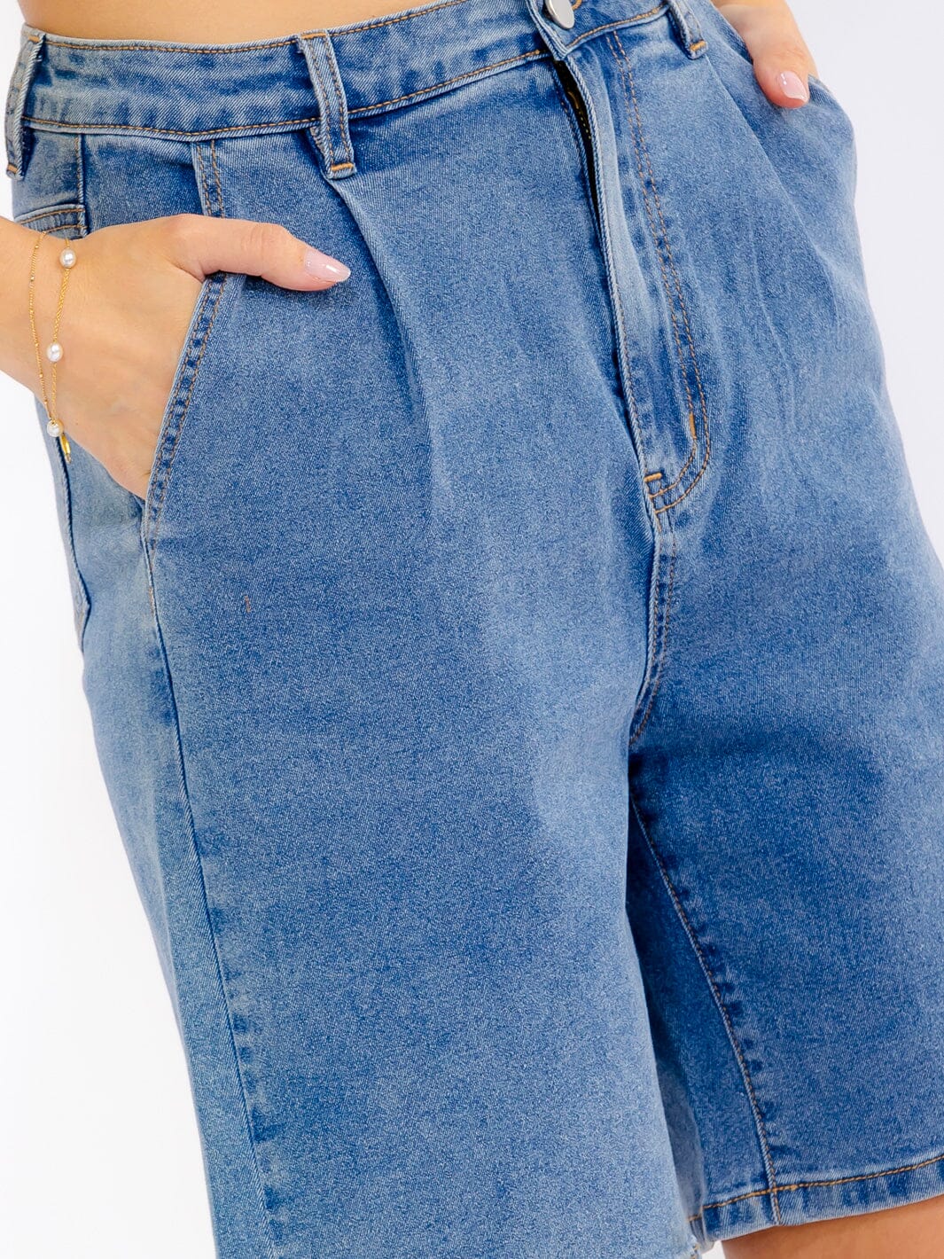 WOMEN'S BUTTON CLOSURE POCKETS STRETCH DENIM SHORTS