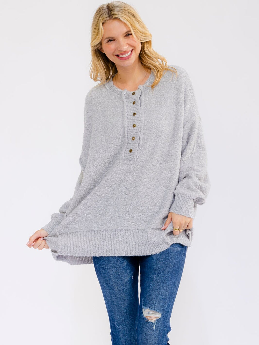 WOMEN'S LONG SLEEVE BUTTON UP PULLOVER OVERSIZED SWEATER