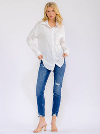 WOMEN'S LONG SLEEVE BUTTON UP FRONT POCKET RHINESTONES DETAILED SHIRT
