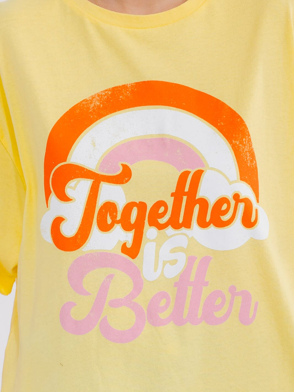 WOMEN'S SHORT SLEEVE GRAPHIC T-SHIRT