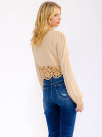 WOMEN'S LONG SLEEVE V-NECK BUTTON CLOSURE CROCHET CROP TOP