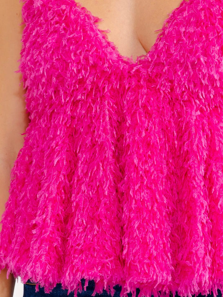 WOMEN'S SLEEVELESS V-NECK FUZZY TANK TOP