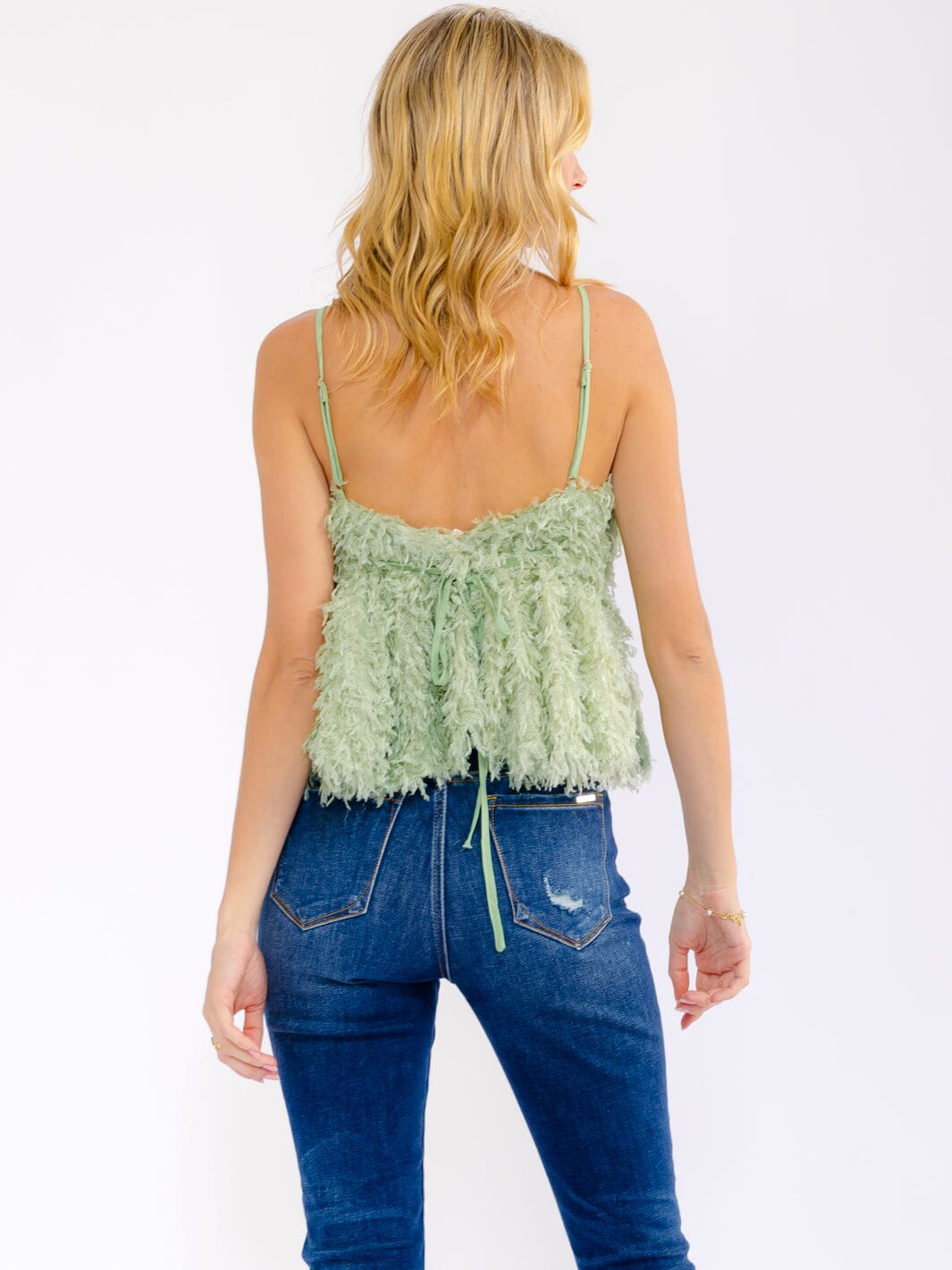 WOMEN'S SLEEVELESS V-NECK FUZZY TANK TOP