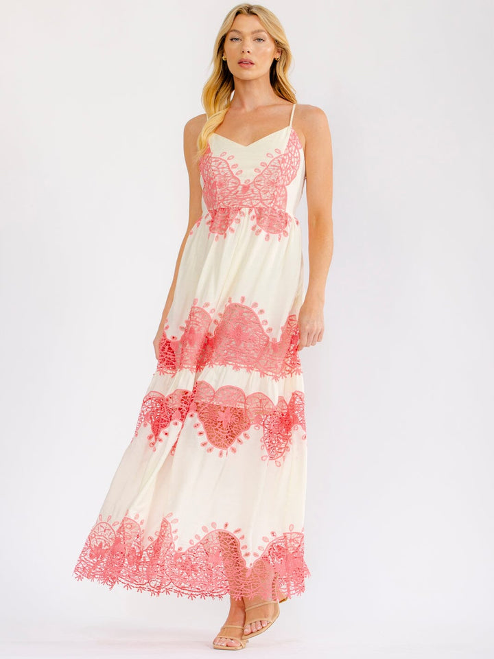 WOMEN'S SLEEVELESS SMOCK TIERED CROCHET MAXI DRESS