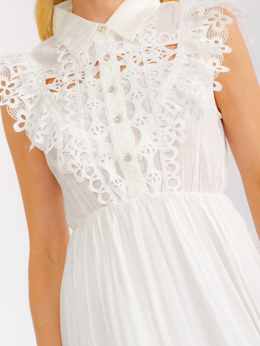 WOMEN'S SLEEVELESS BUTTON UP ELASTIC WAIST TIERED CROCHET MAXI DRESS