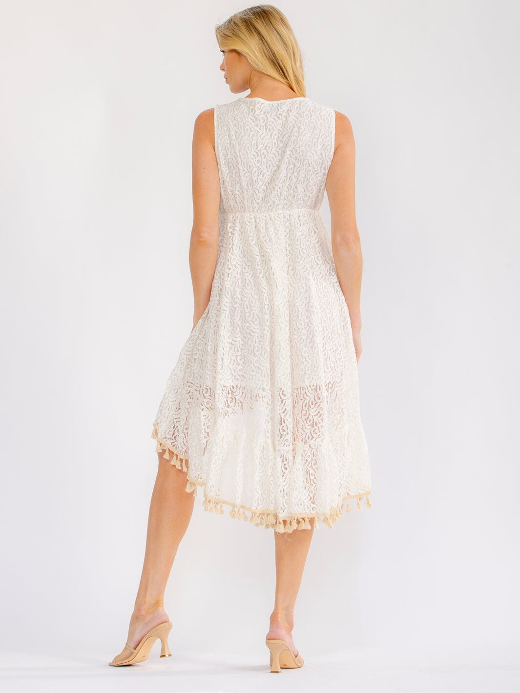 WOMEN'S SLEEVELESS V-NECK ELASTIC WAIST HIGH-LOW TRIM DETAILED LACE MIDI DRESS