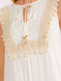 WOMEN'S SLEEVELESS V-NECK TIERED CROCHET SHIMMER MAXI DRESS