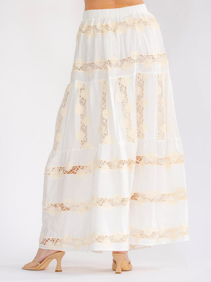 WOMEN'S ELASTIC WAIST TIERED FLOWER CROCHET MAXI SKIRT